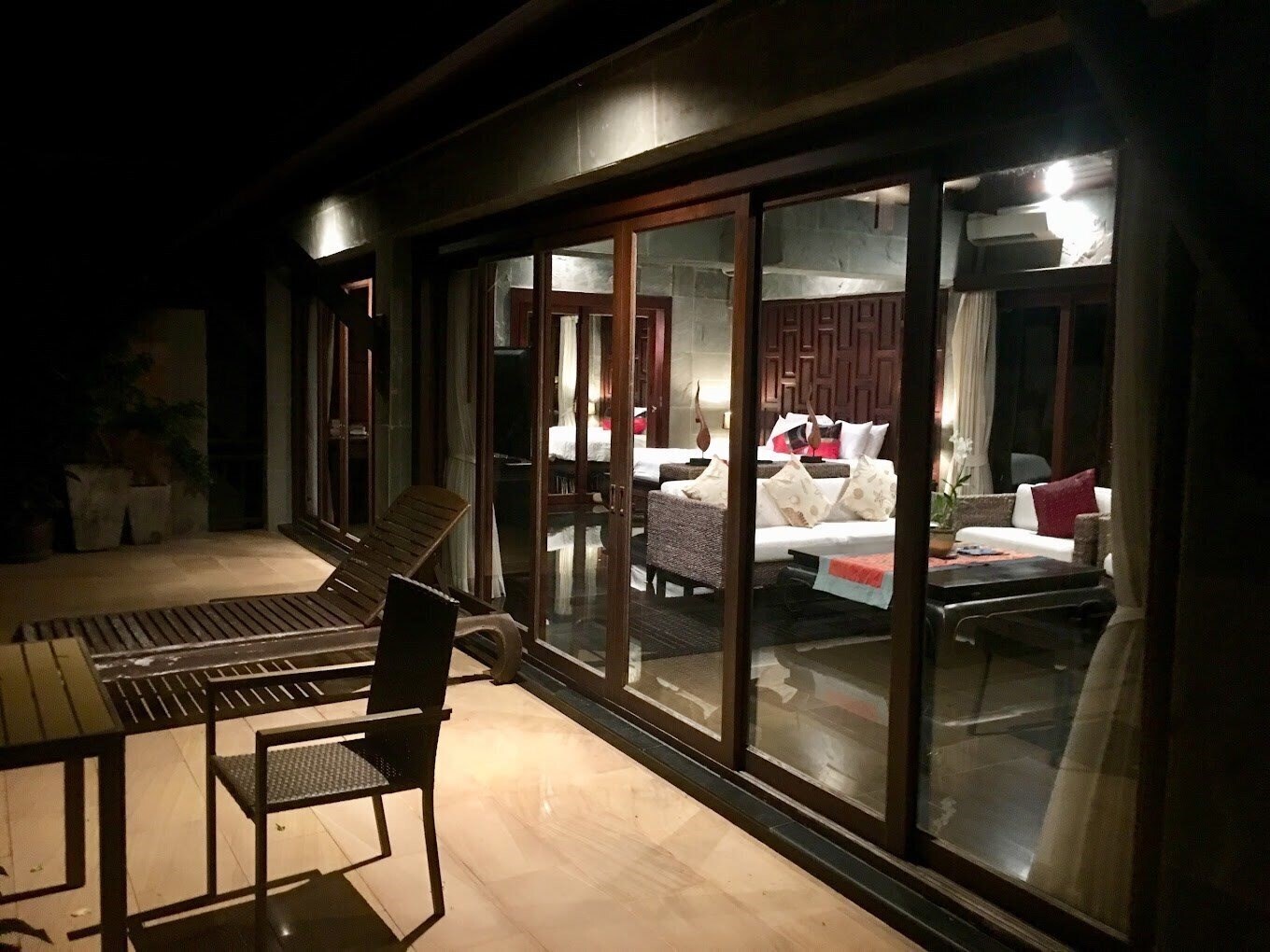 Zdjęcie Baan Lom Talay 2*